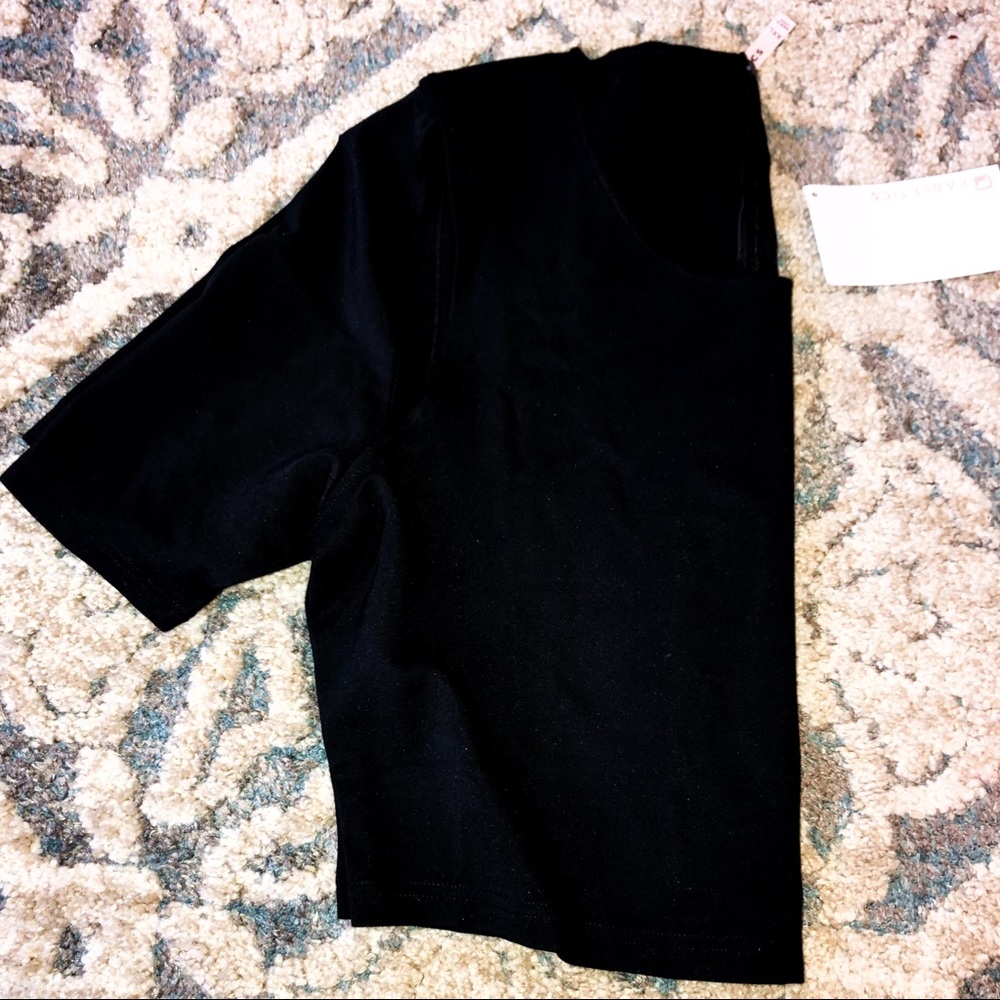 Fabletics Eva Midi Top - Picture 9 of 9